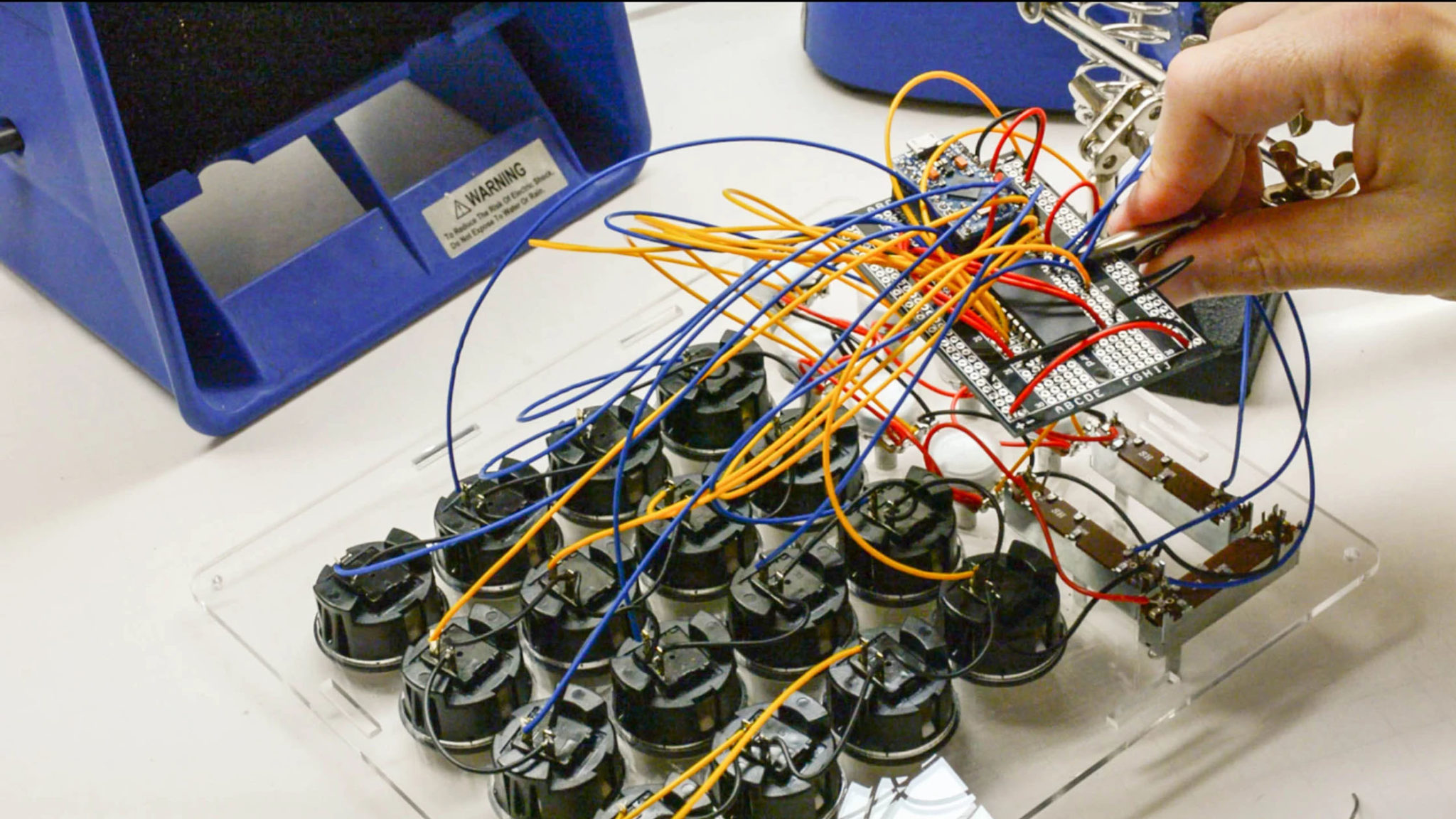 02-soldering-breadboard