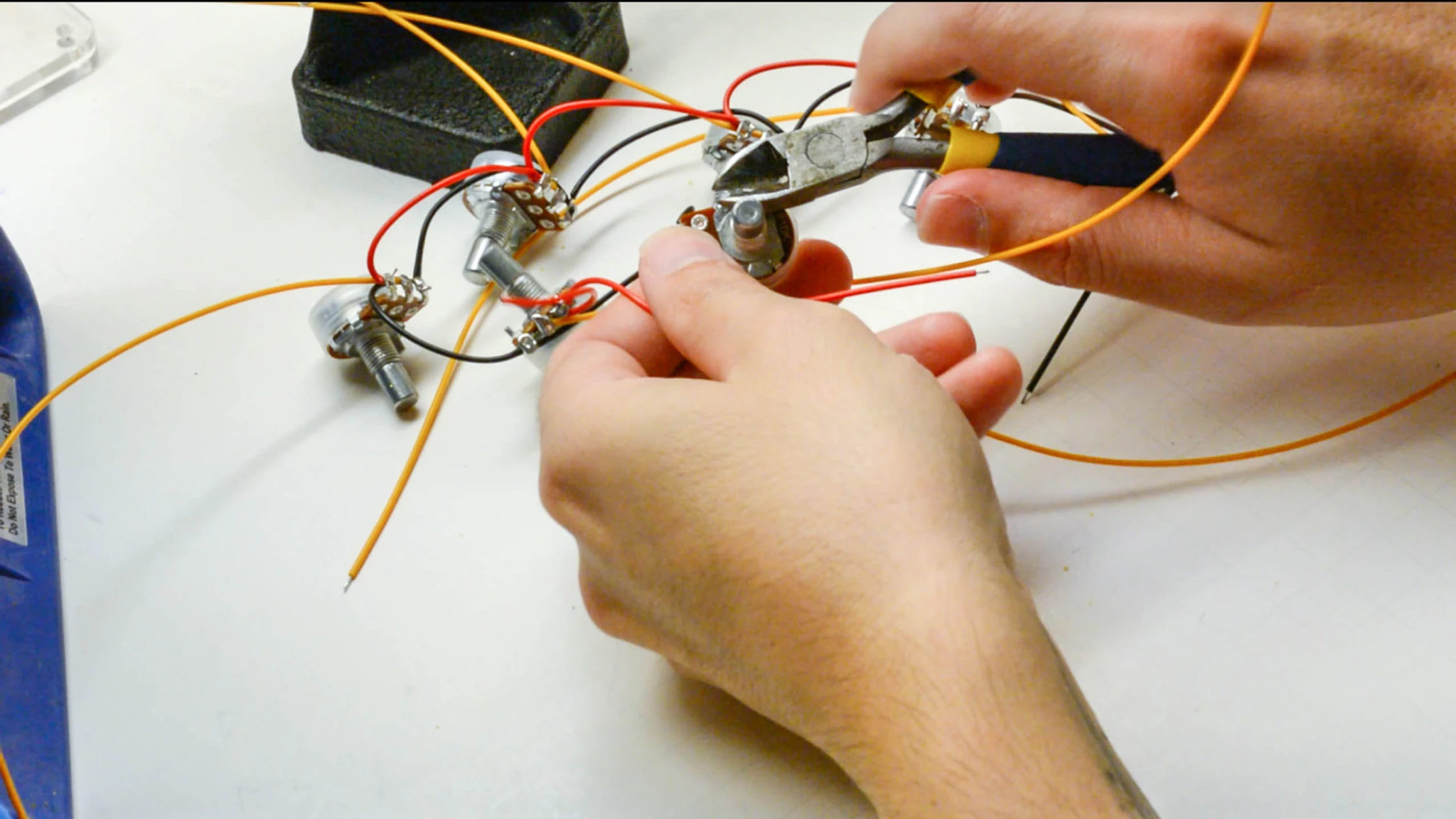 08-rotary-potentiometers